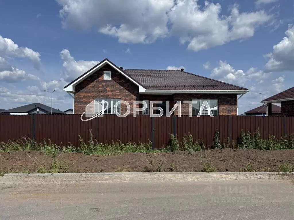 Дом в Тюменская область, Тюменский муниципальный округ, с. Успенка ул. ... - Фото 1