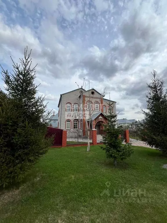 Коттедж в Алтайский край, Барнаул Аметистовая ул. (270 м) - Фото 1