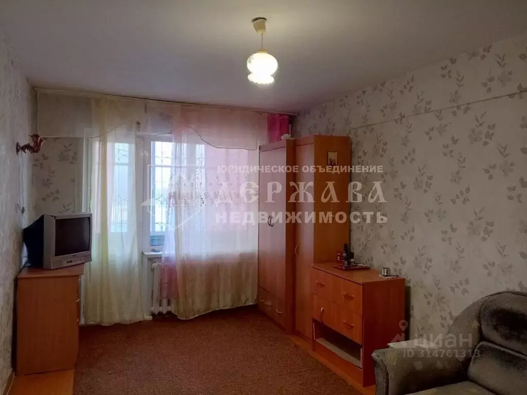 1-к кв. Кемеровская область, Юрга Томская ул., 5 (33.5 м) - Фото 0