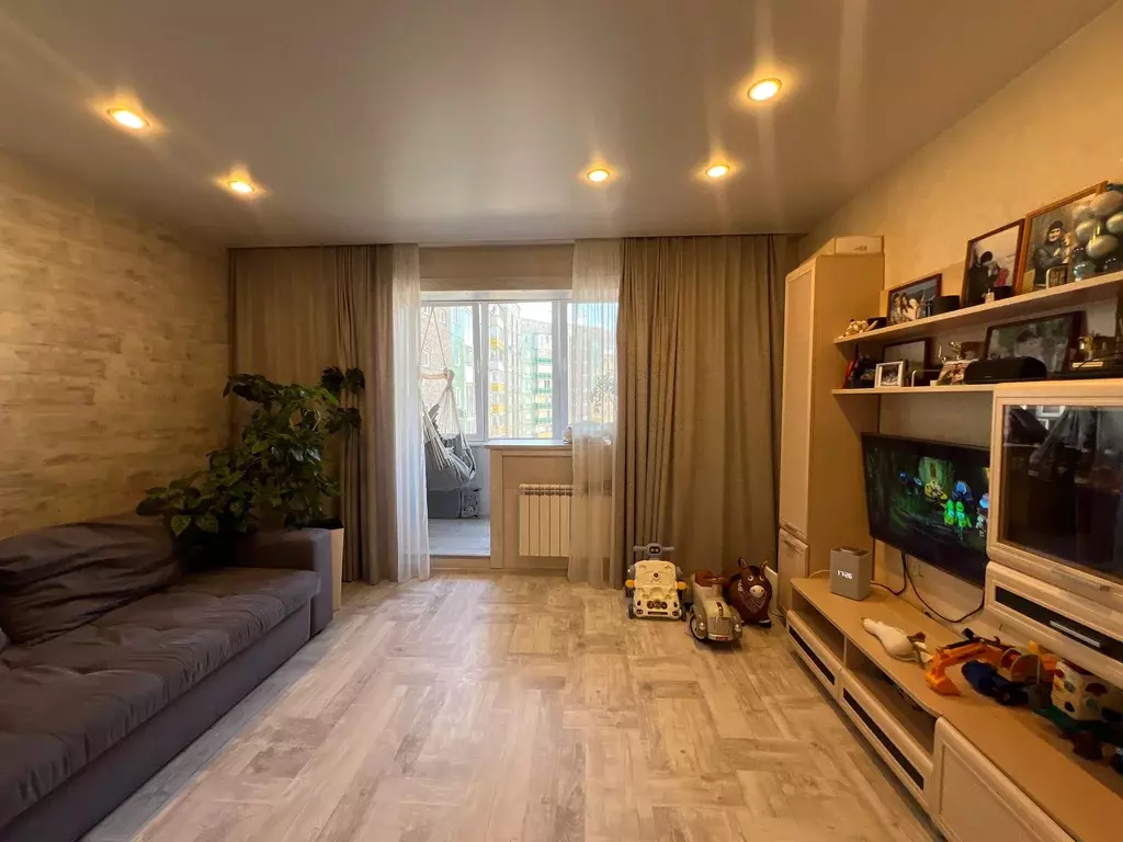 Продаётся 3-к квартира, 72.2 м - Фото 1