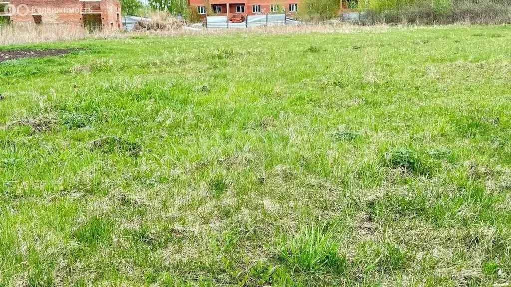 Участок в Новосибирск, улица Петухова (5.8 м) - Фото 1