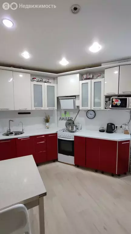 3-комнатная квартира: Нефтекамск, Юбилейный проспект, 38 (45.7 м) - Фото 1