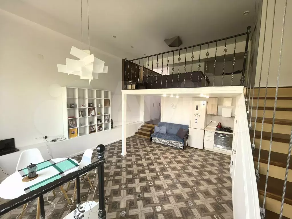 2-к. квартира, 60 м, 1/5 эт. - Фото 1