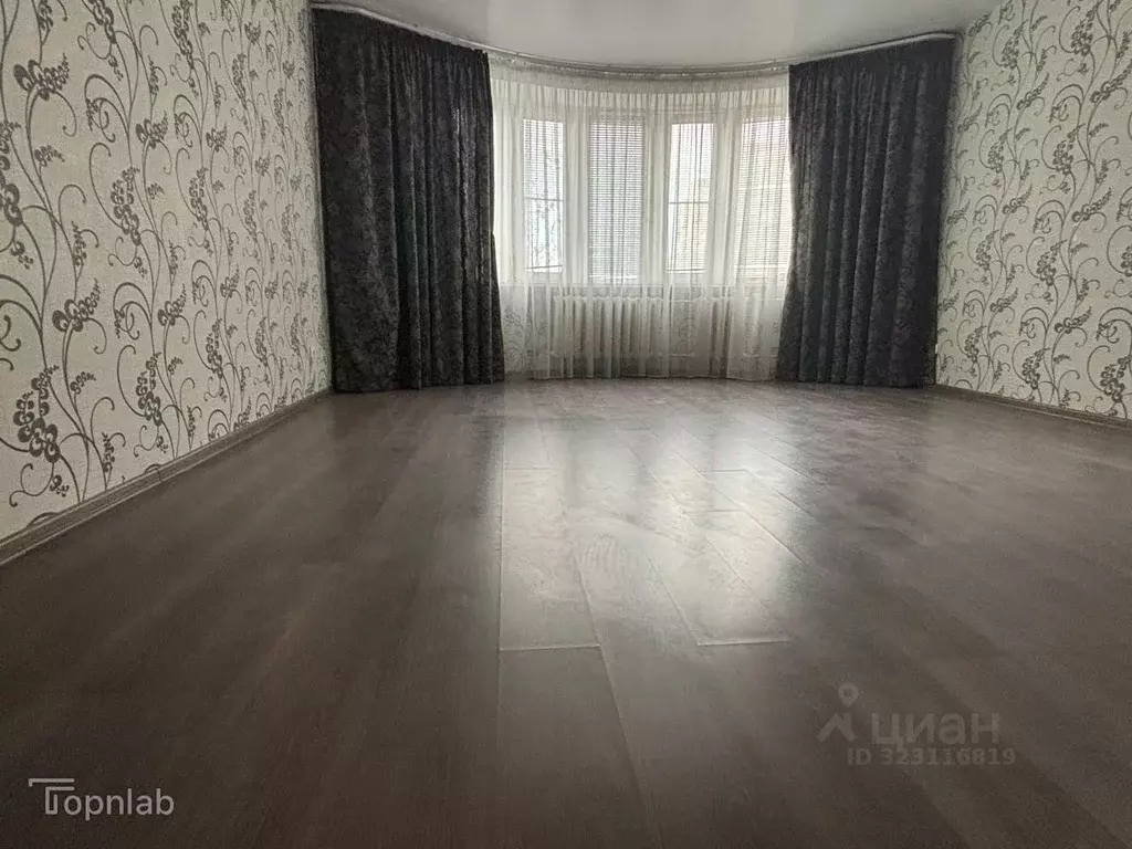 3-к кв. Тамбовская область, Тамбов Первомайская пл., 26к1 (100.0 м) - Фото 1