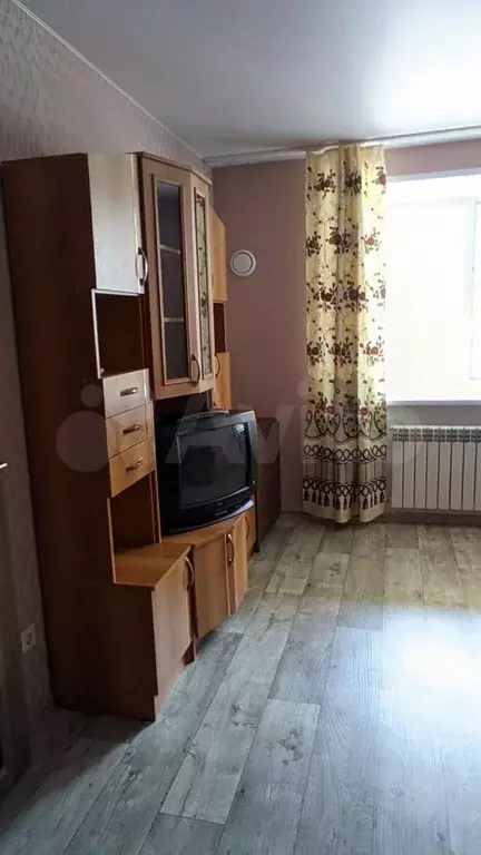 1-к. квартира, 32 м, 1/9 эт. - Фото 1