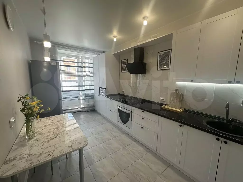 1-к. квартира, 37,1 м, 8/9 эт. - Фото 0