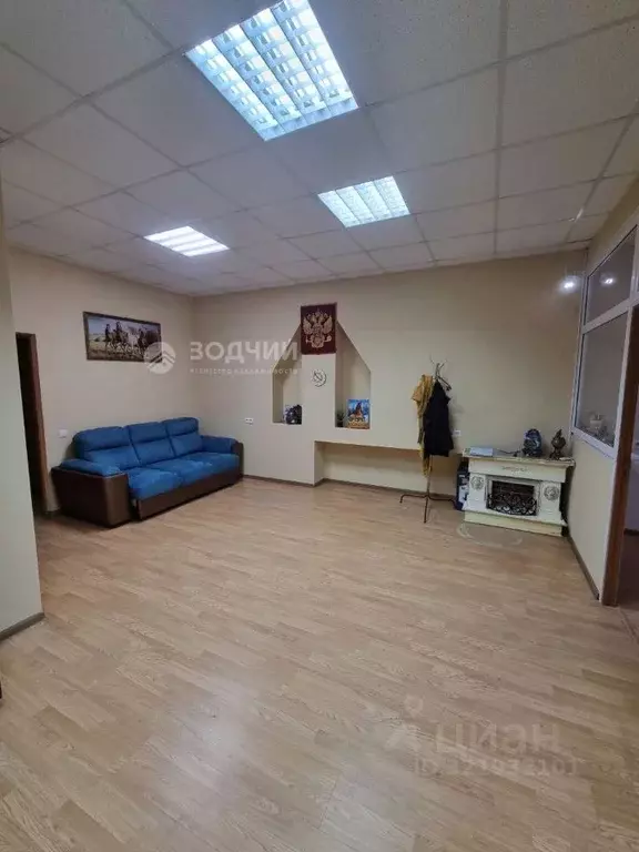 Офис в Чувашия, Чебоксары ул. Ломоносова, 2 (65 м) - Фото 1