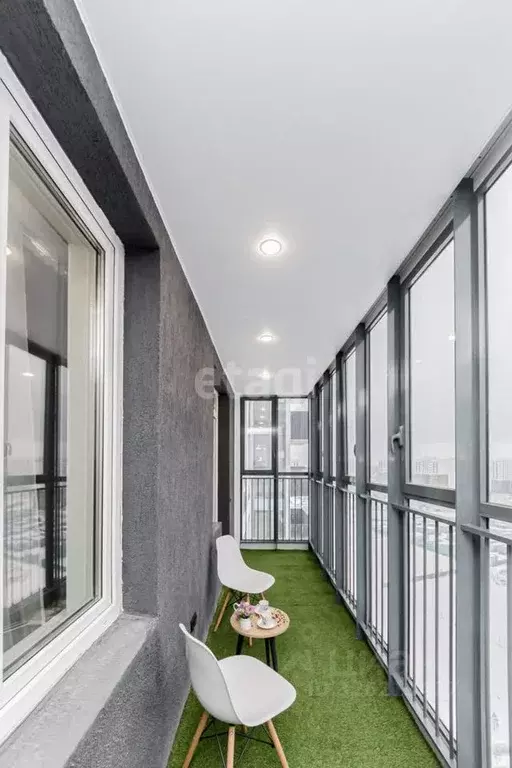 2-к кв. Тюменская область, Тюмень ул. Валентины Трофимовой, 8 (58.8 м) - Фото 0