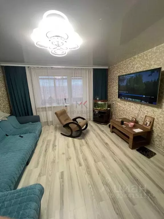 3-к кв. Хакасия, Черногорск Юбилейная ул., 30 (65.0 м) - Фото 1