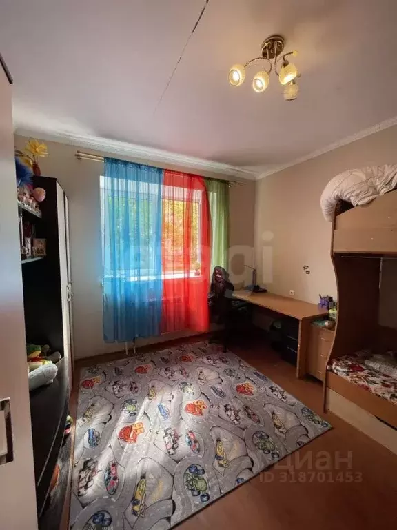 3-к кв. Архангельская область, Котлас ул. Маяковского, 1Б (93.1 м) - Фото 0