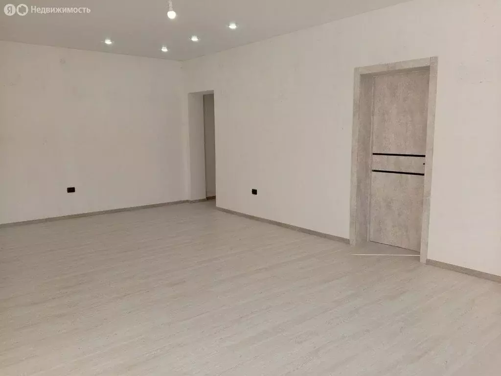 Дом в деревня Грановщина, улица Константина Седых (140 м) - Фото 1