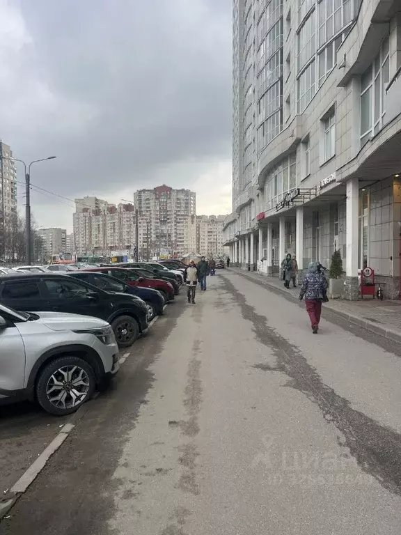 Помещение свободного назначения в Санкт-Петербург просп. ... - Фото 0