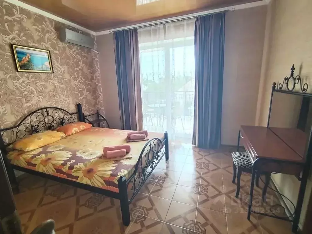 Комната Крым, Саки ул. Морская, 13В - Фото 1