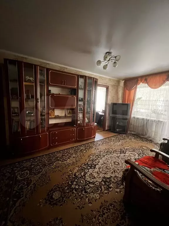 3-к. квартира, 55 м, 5/5 эт. - Фото 0