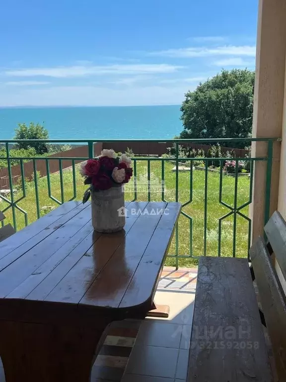 Дом в Крым, Керчь ул. Кузьмы Мухлынина, 2 (659 м) - Фото 0