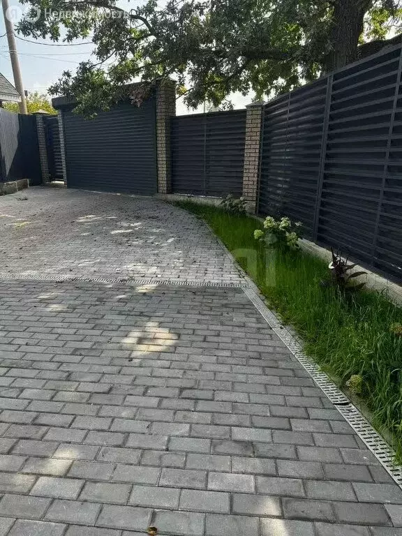 Дом в Петра Дубрава, посёлок городского типа Петра Дубрава, Татьянин ... - Фото 1