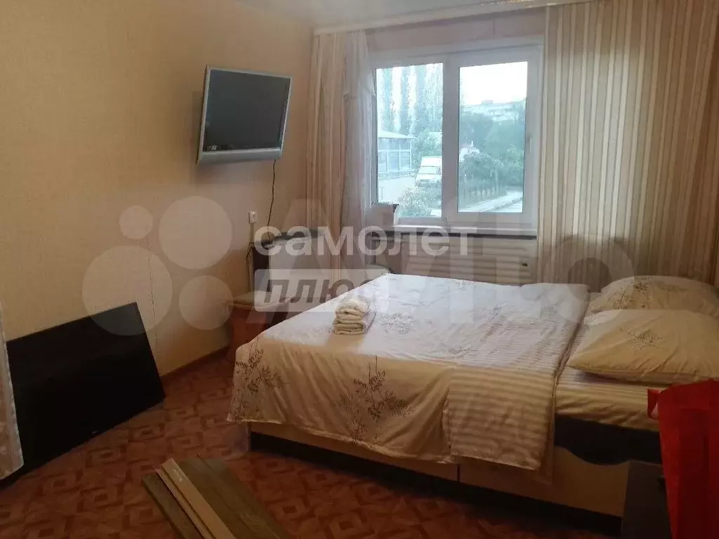 1-к. квартира, 32 м, 1/9 эт. - Фото 0