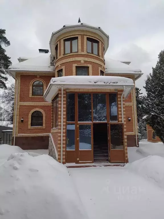 Дом в Московская область, Одинцово пос. Баковка,  (800 м) - Фото 0
