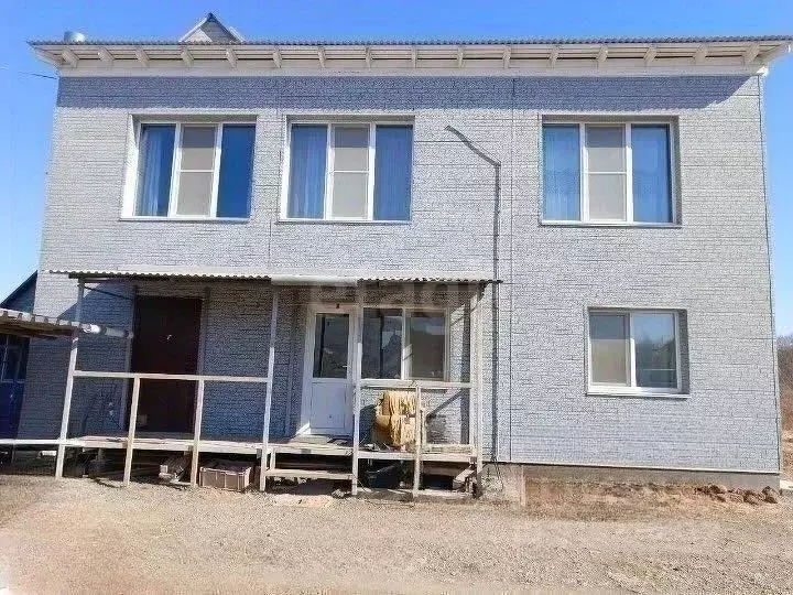 Дом в Приморский край, Шкотовский муниципальный округ, Смоляниново пгт ... - Фото 0