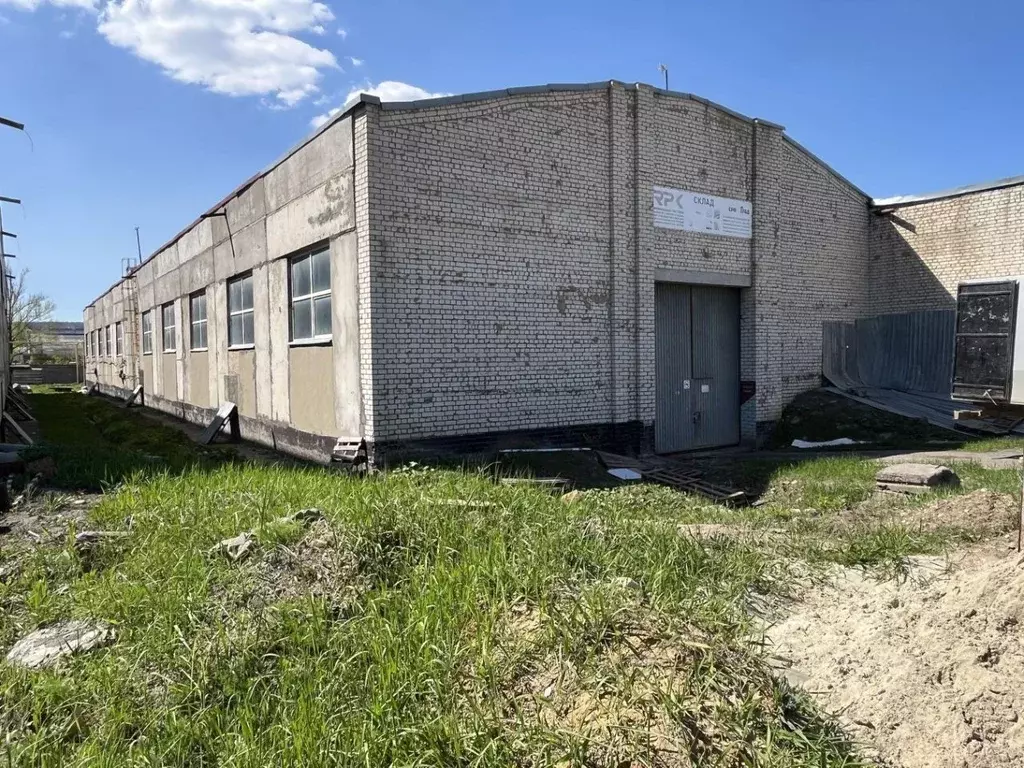 Склад в Саратовская область, Саратов тракт Петровский, 8к1 (550 м) - Фото 1