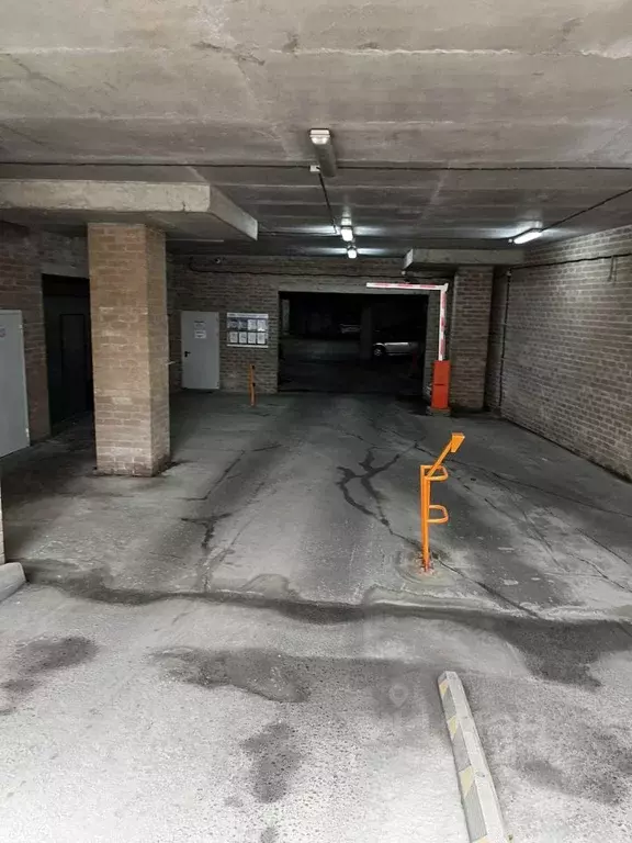 Гараж в Московская область, Красногорск ул. Игоря Мерлушкина, 3 (18 м) - Фото 1