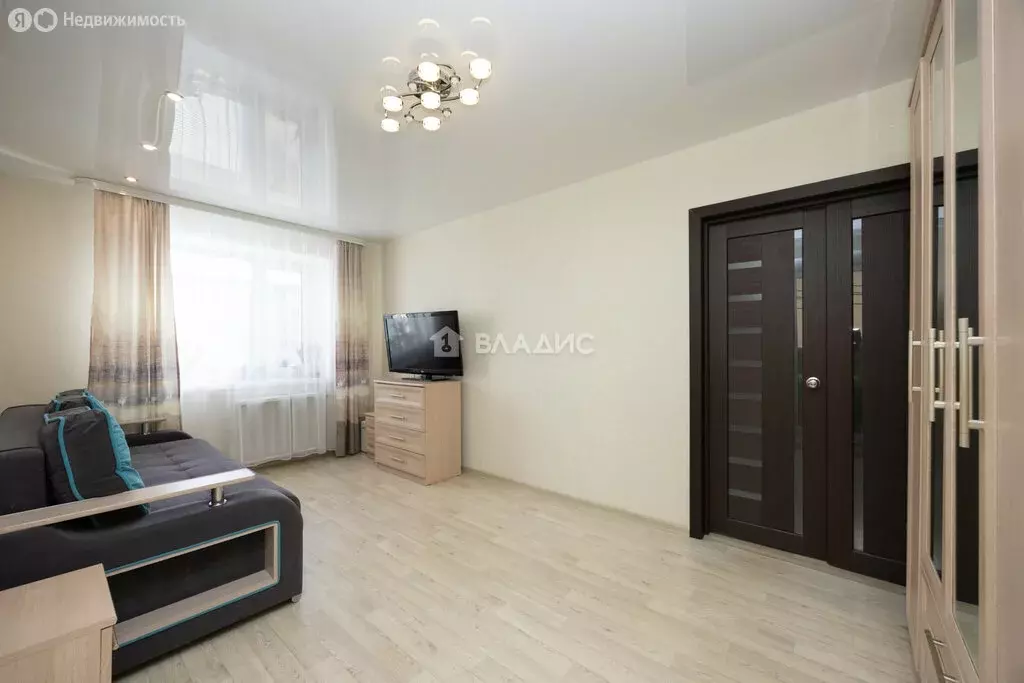 2-комнатная квартира: Чигири, 1-я Тепличная улица, 18 (49.9 м) - Фото 2