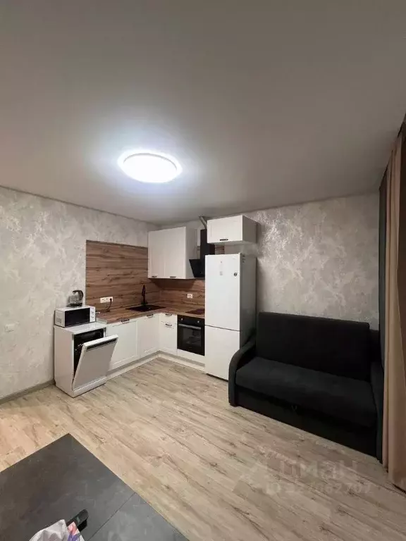 1-к кв. Тюменская область, Тюмень Новгородская ул., 9Б (40.0 м) - Фото 2