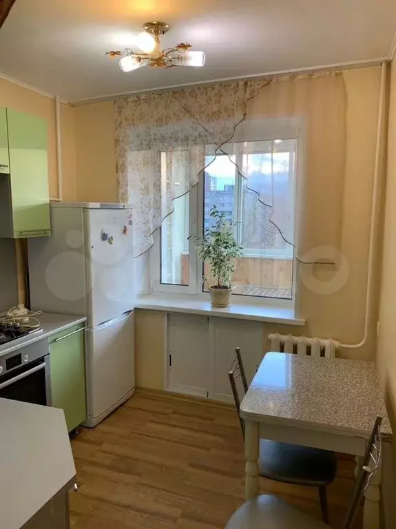1-к. квартира, 42 м, 6/9 эт. - Фото 0