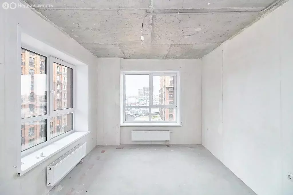 2-комнатная квартира: Тюмень, улица Тимофея Чаркова, 93 (53 м) - Фото 2