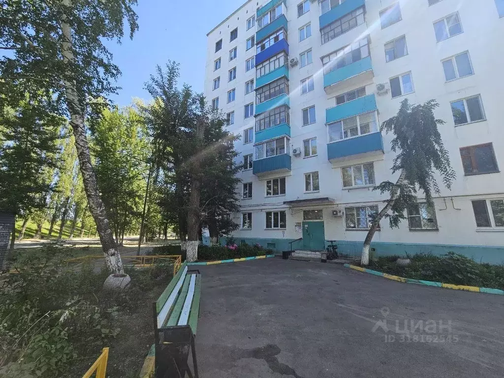 2-к кв. Саратовская область, Балаково ул. Набережная Леонова, 24 (40.0 ... - Фото 1