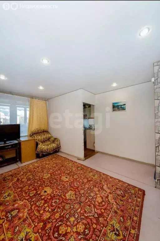 2-комнатная квартира: Бийск, улица имени Героя Советского Союза ... - Фото 2