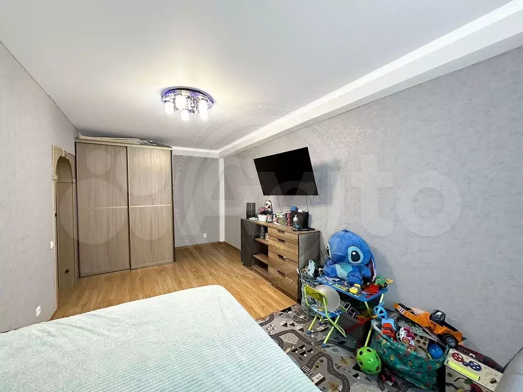 1-к. квартира, 40 м, 8/17 эт. - Фото 1
