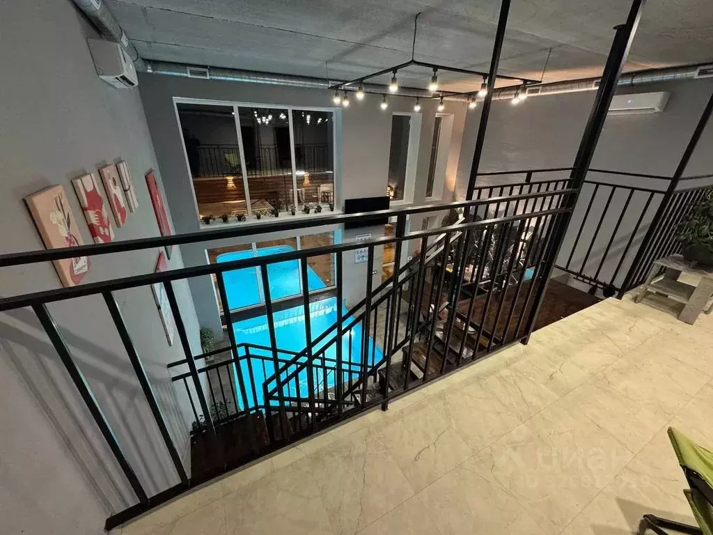 Дом в Башкортостан, Белорецкий район, Азикеевский сельсовет, д. ... - Фото 1