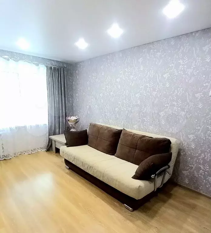 3-к. квартира, 60 м, 1/5 эт. - Фото 0