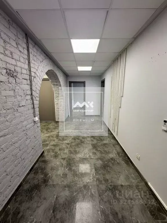 Помещение свободного назначения в Санкт-Петербург ул. Моисеенко, 22Д ... - Фото 1