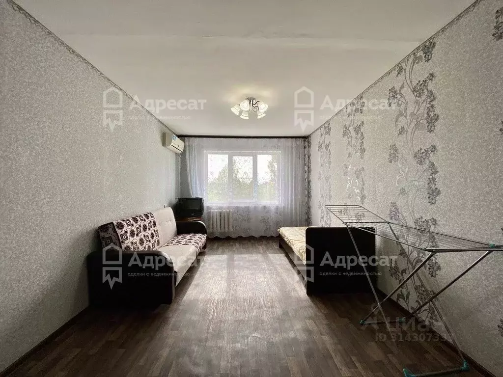 2-к кв. Волгоградская область, Волгоград Удмуртская ул., 38 (48.0 м) - Фото 0