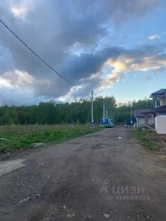 Участок в Московская область, Ленинский городской округ, д. Петрушино ... - Фото 1