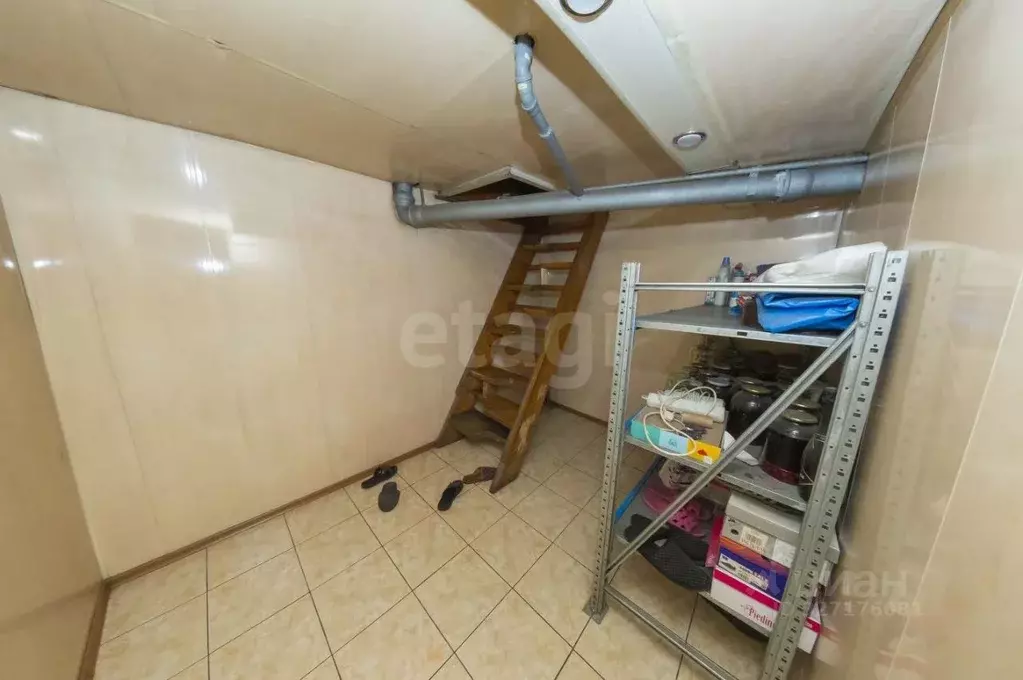 Дом в Кемеровская область, Кемерово Гвардейская ул. (138 м) - Фото 1