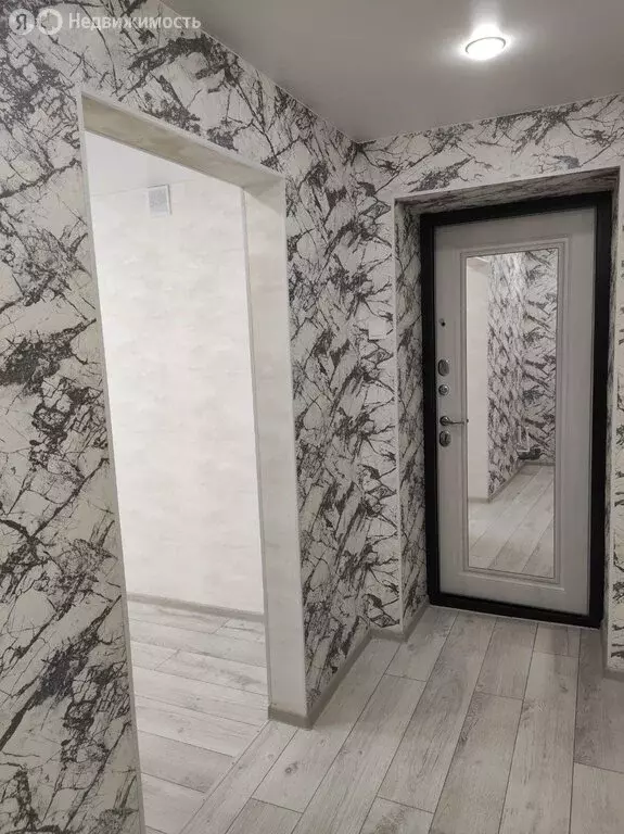 Квартира-студия: Томск, проспект Фрунзе, 120А (19 м) - Фото 1