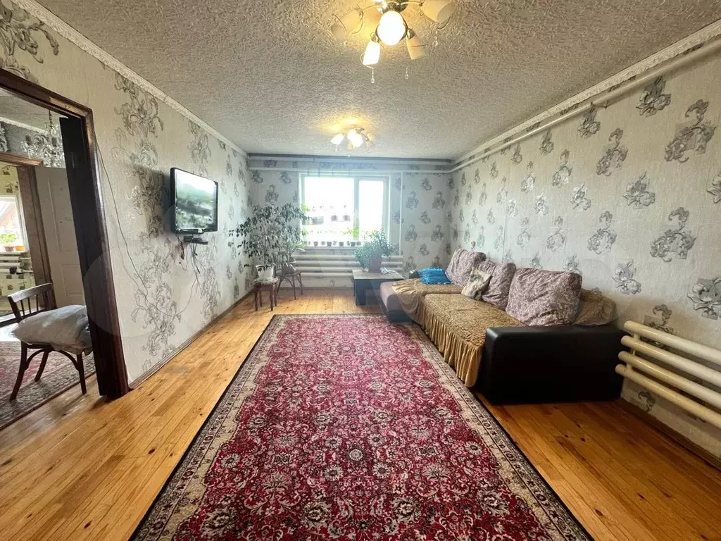 Дом 246,5 м на участке 10,5 сот. - Фото 1
