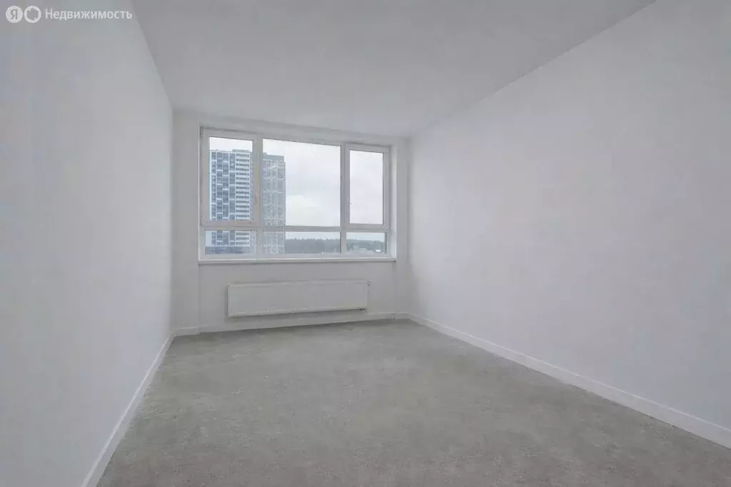 Квартира-студия: Екатеринбург, улица Репина, 111 (51.7 м) - Фото 1