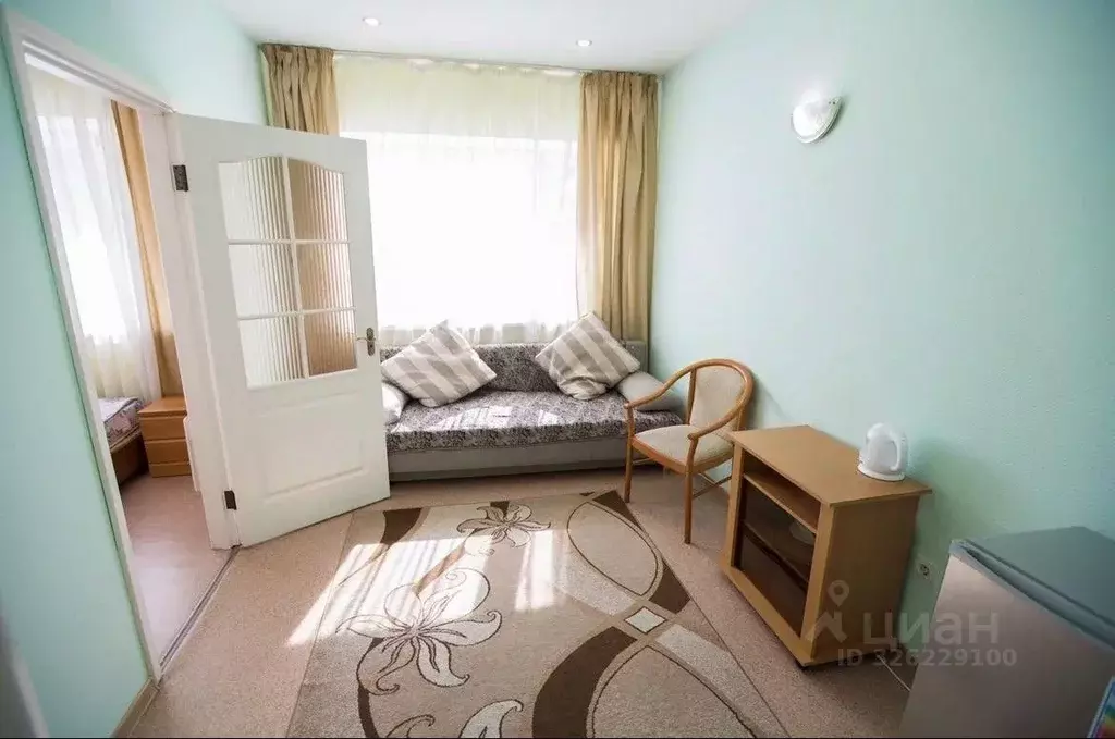 Комната Кемеровская область, Мыски Лесхозная ул., 11 (30.0 м) - Фото 2