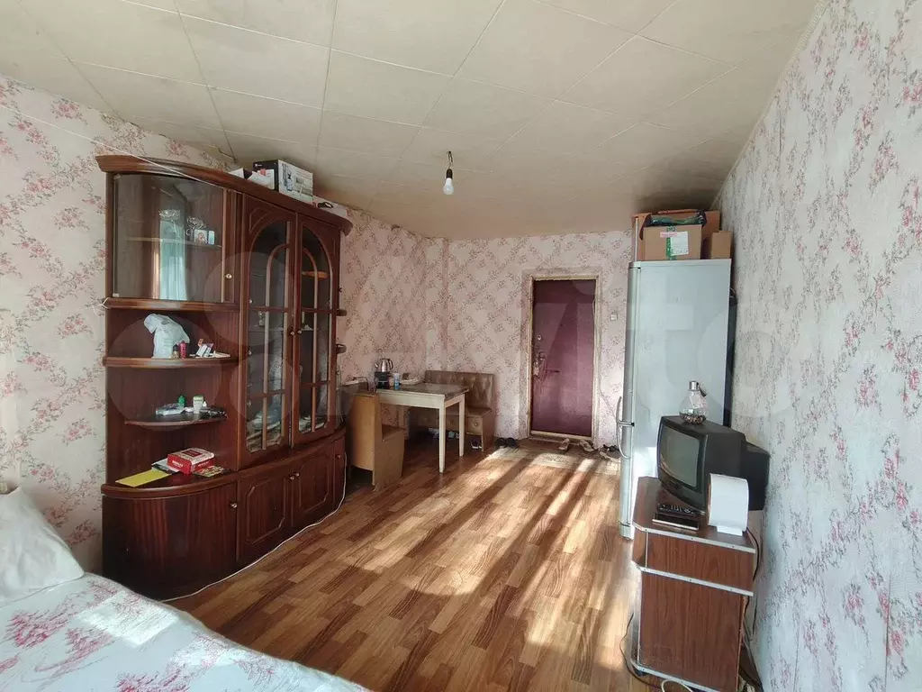 Комната 18 м в 4-к., 1/5 эт. - Фото 0