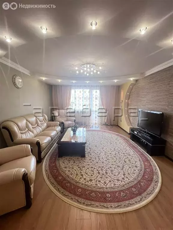 2-комнатная квартира: Красноярск, улица Авиаторов, 66 (81 м) - Фото 0