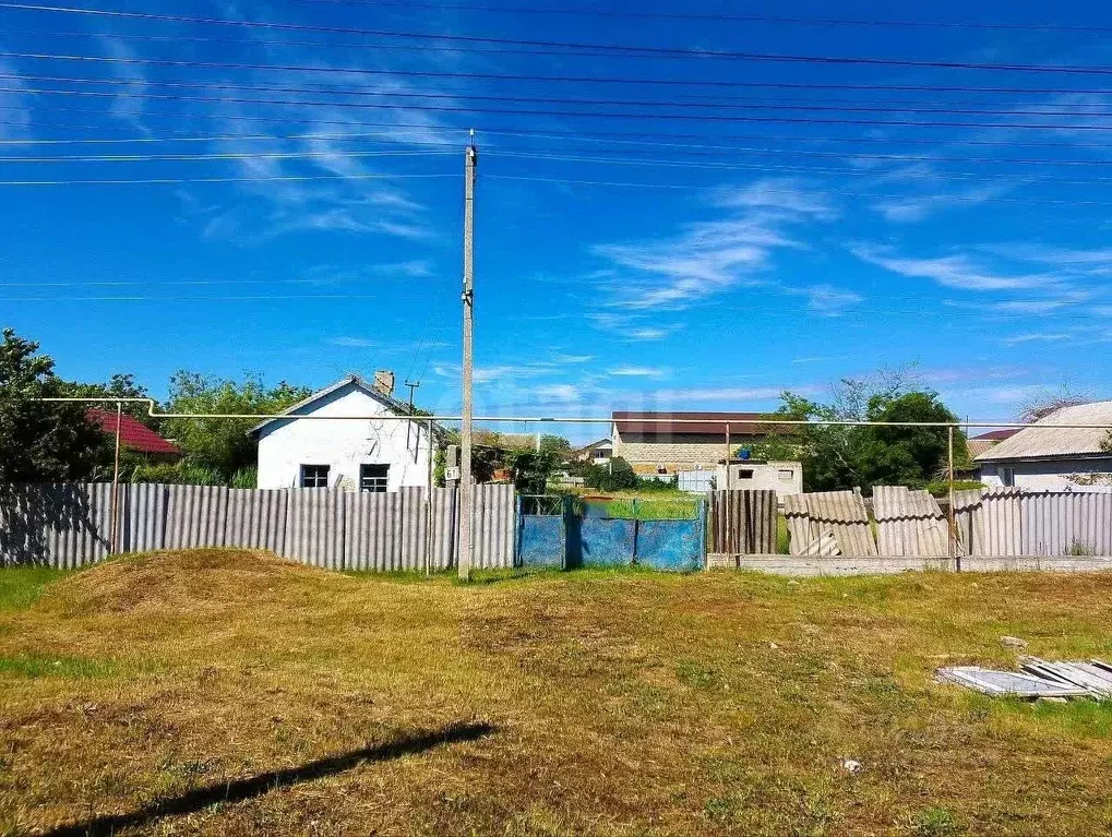 Дом в Крым, Феодосия муниципальный округ, с. Береговое ул. Курская (30 ... - Фото 1