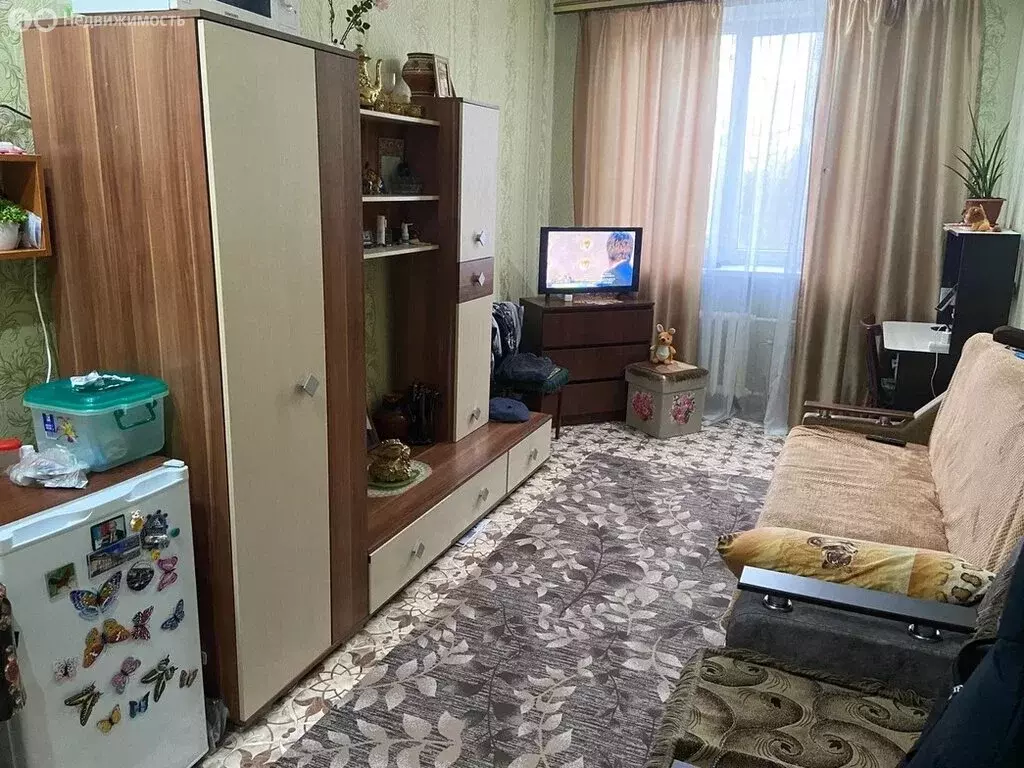 1к в 3-комнатной квартире (15 м) - Фото 1