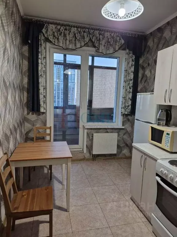 1-к кв. Новосибирская область, Новосибирск ул. Кирова, 25 (43.0 м) - Фото 0