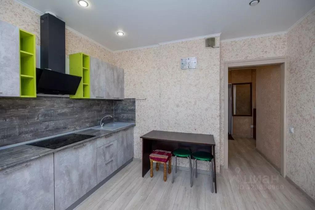 2-к кв. Оренбургская область, Оренбург ул. Березка, 2/5 (65.0 м) - Фото 1