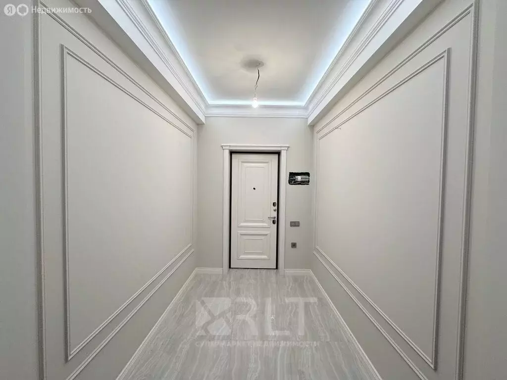 3-комнатная квартира: Махачкала, улица Хизроева, 81к1 (110 м) - Фото 1