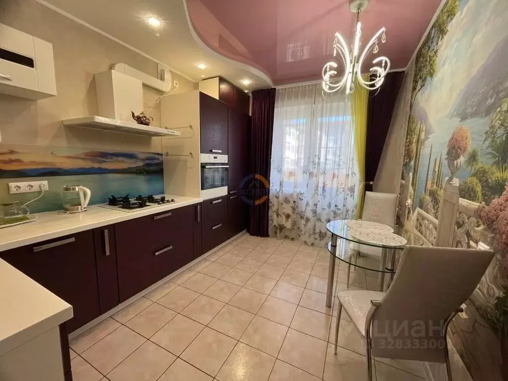 3-к кв. Новгородская область, Великий Новгород ул. Связи, 21 (94.8 м) - Фото 1